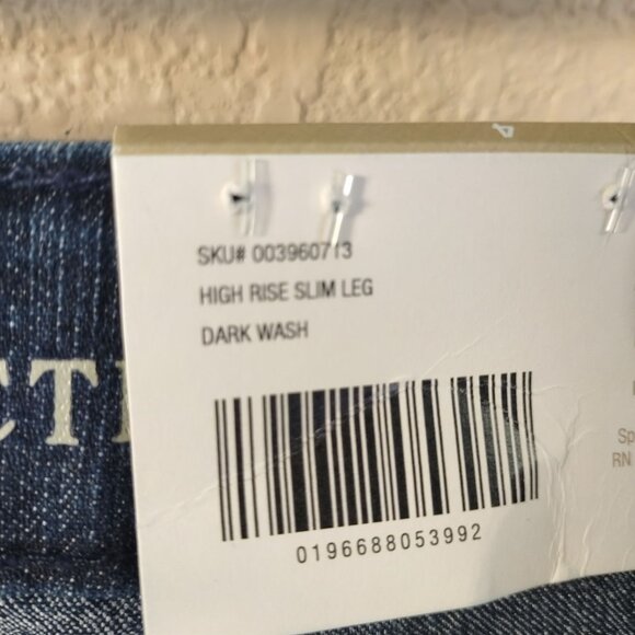 Natural Reflections Womens High Rise Slim Leg Jeans 4 Dark Wash‎ Stretch Repreve - Picture 7 of 12